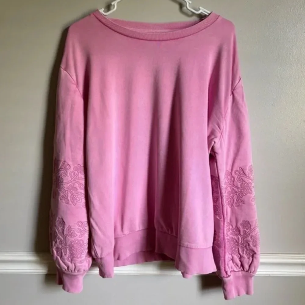 Wonderly Pink Sweatshirt with Embroidered Sleeves - Picture 1 of 6